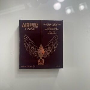 Charlotte Tilbury airbrush flawless, finish perfecting powder